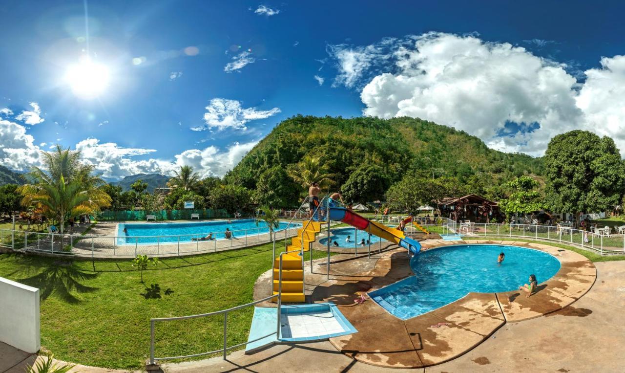 Hotel El Tirol San Ramón Zewnętrze zdjęcie