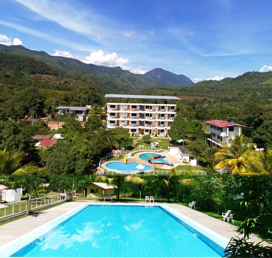 Hotel El Tirol San Ramón Zewnętrze zdjęcie