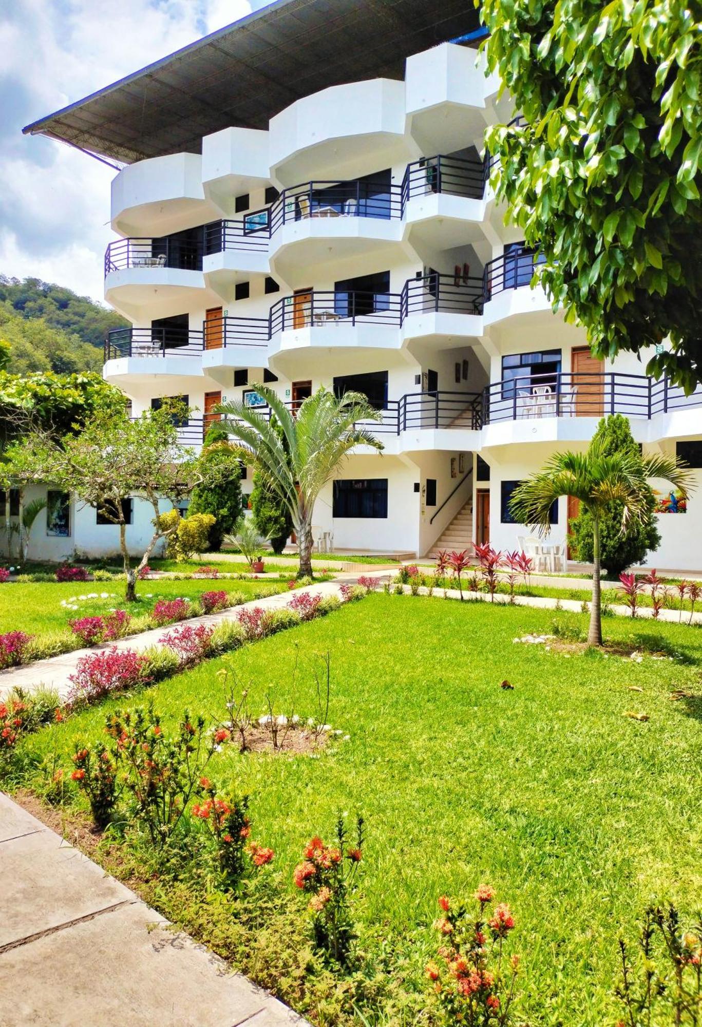 Hotel El Tirol San Ramón Zewnętrze zdjęcie